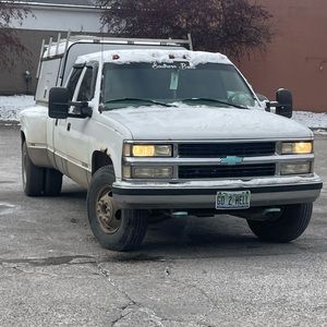 Meet your Posher, Jewel